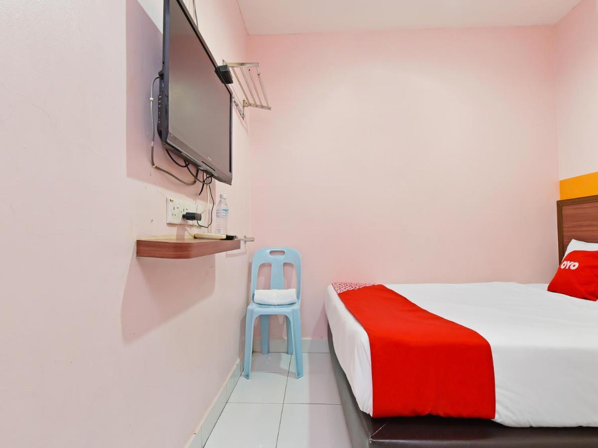 Oyo 575 Hotel Dns Ipoh Exterior photo